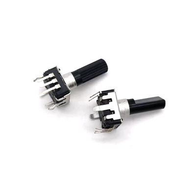 家の小さい電気設備のためのプラスチックEC12回転式エンコーダー ボタン12mm
