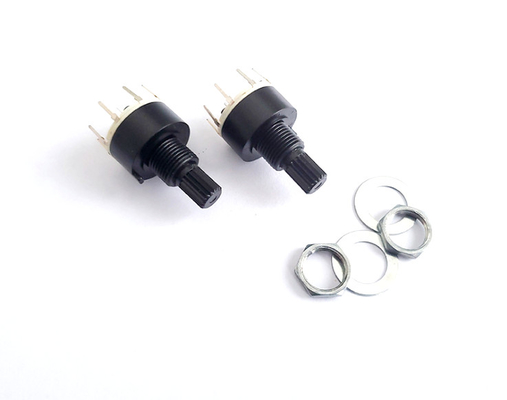 プラスチック16mm 8位置のロータリー スイッチの単一のポーランド人0.3Aのヒーター冷却装置
