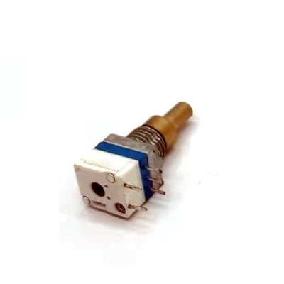 スピーカーのための真鍮250VACロータリー スイッチの電位差計の容積のノブ8mm