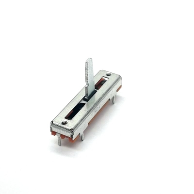 C3021N メタル ハンドル 20mm トラベル 8.1 Mm ワイド サウンド コンソール イヤホンとマイクに使用
